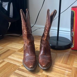 Ariat brown leather cowboy boots